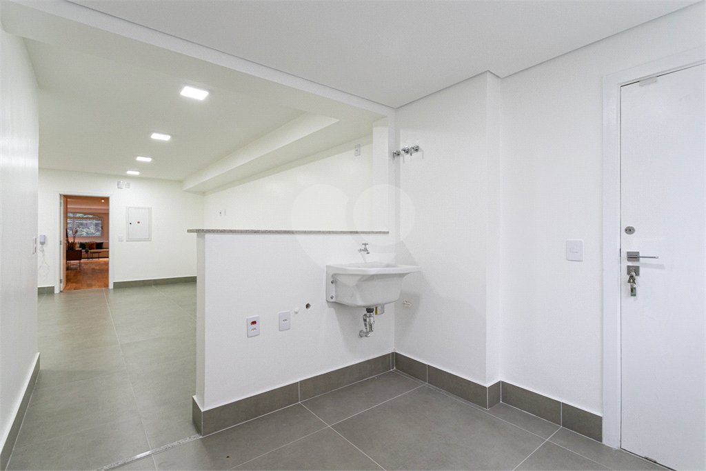 Apartamento à venda com 4 quartos, sendo 2 suítes,  em Bela Vista, São Paulo, SP