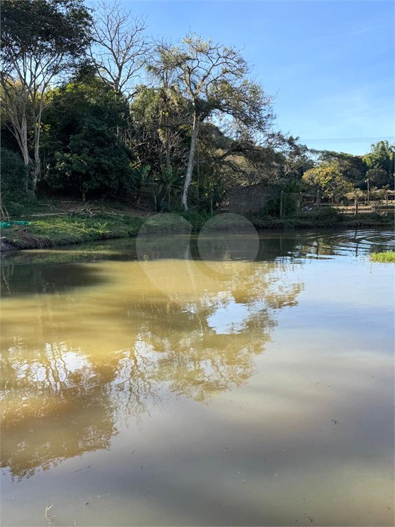 Sítio à venda com 3 quartos, sendo 2 suítes,  em Cachoeira, Atibaia, SP