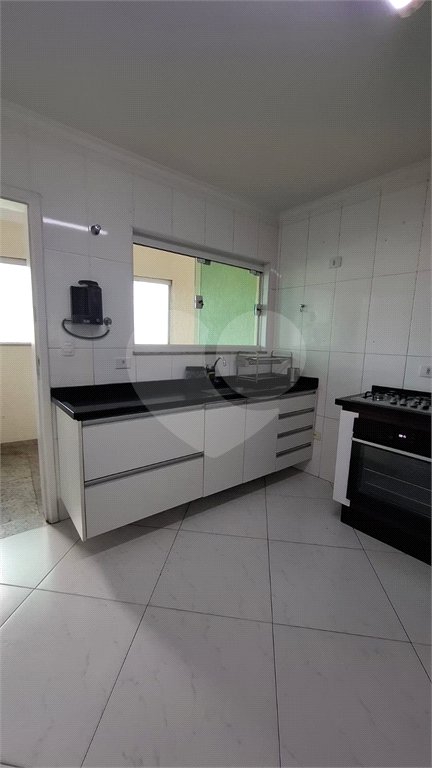 Sobrado à venda com 3 suítes em Vila Constança, São Paulo, SP