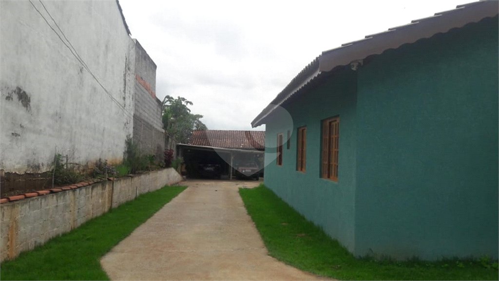 Chácara à venda com 5 quartos, sendo 2 suítes, em Campos de Atibaia, Atibaia, SP