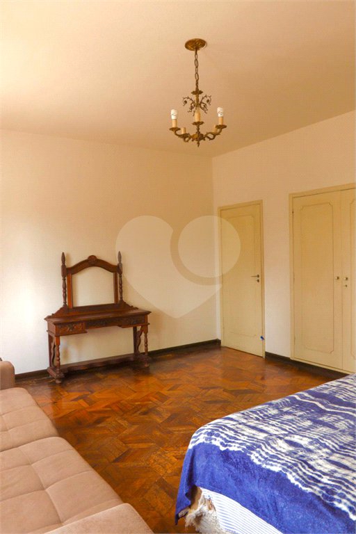 Casa à venda com 3 quartos no condomínio Paderewsky, São Paulo - SP