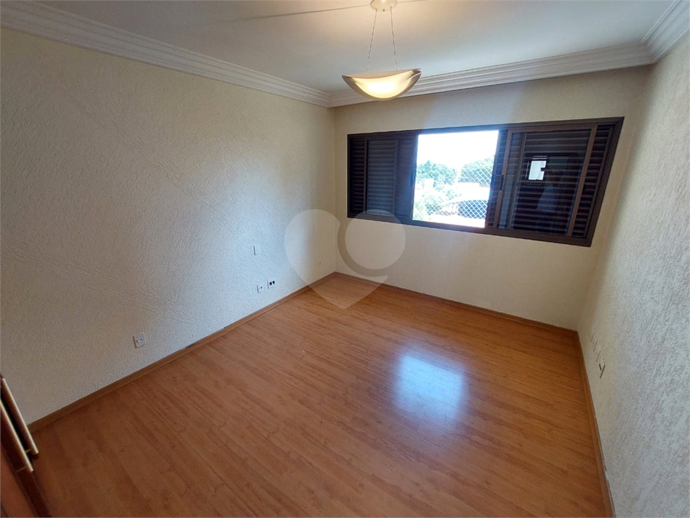 Apartamento para alugar com 3 quartos, sendo 1 suíte,  no Centro, Indaiatuba, SP