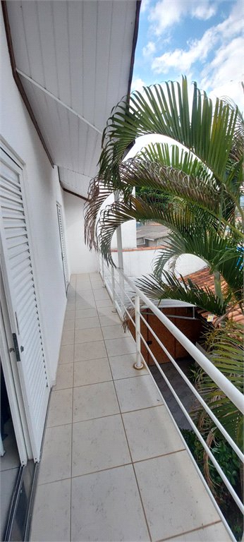 Sobrado à venda com 3 quartos, sendo 1 suíte,  em Vila Mogilar, Mogi das Cruzes, SP