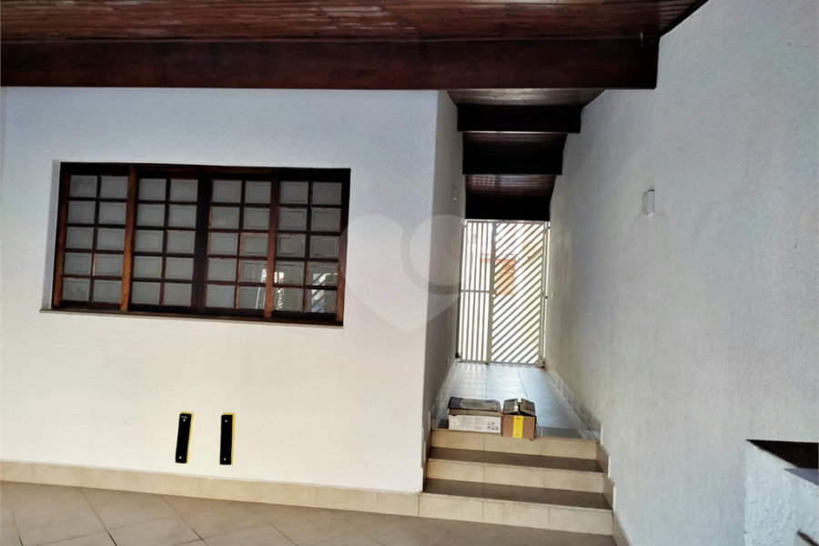 Sobrado à venda com 3 quartos, sendo 1 suíte,  em Vila Medeiros, São Paulo, SP