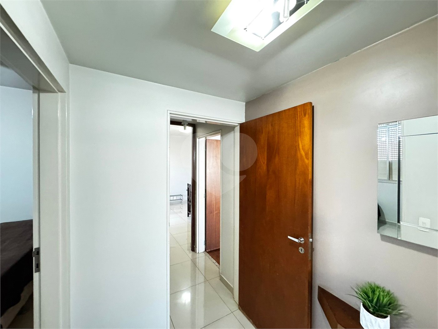 Apartamento à venda com 2 quartos, sendo 1 suíte,  em Vila Seixas, Ribeirão Preto, SP