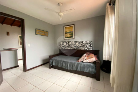 Casa à venda com 4 suítes em Marina, Armação dos Búzios, RJ