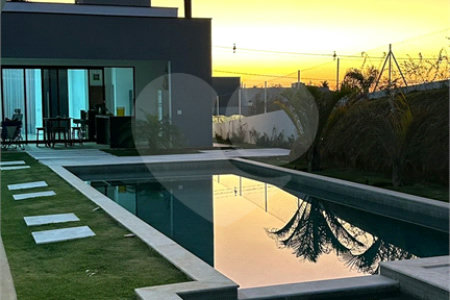 Casa à venda com 4 suítes no condomínio Fazenda Kurumin, Itu - SP