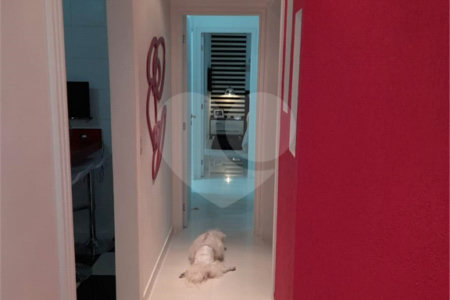 Apartamento à venda com 3 quartos, sendo 1 suíte,  no Centro, Mogi das Cruzes, SP