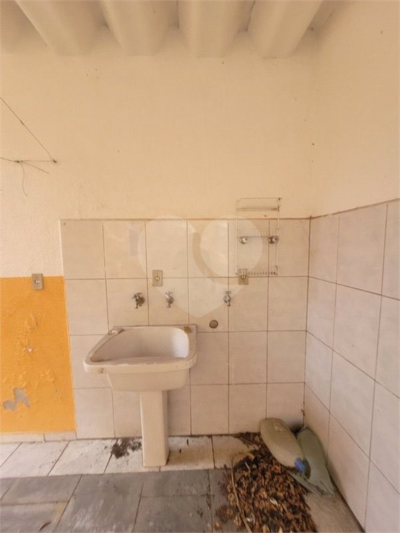 Casa à venda com 3 quartos, sendo 1 suíte, em Vila Vitório Mazzei, São Paulo, SP