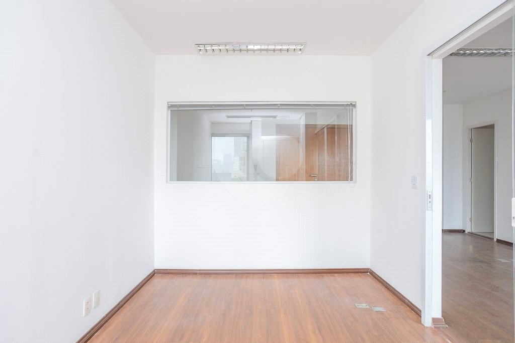 Sala à venda em Vila Olímpia, São Paulo, SP