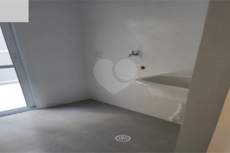 Apartamento à venda com 1 quarto em Parque Vitória, São Paulo, SP