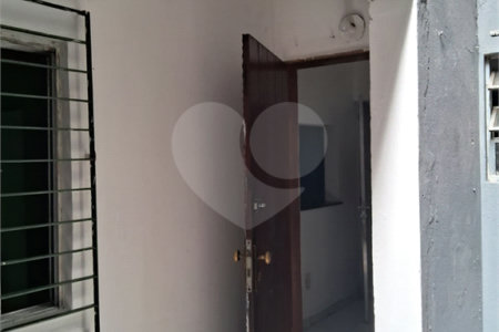 Casa de Vila para alugar com 1 quarto em Jardim Fontalis, São Paulo, SP