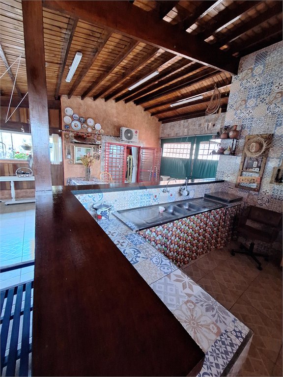 Sobrado à venda com 3 quartos em Tremembé, São Paulo, SP