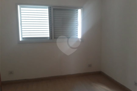 Apartamento à venda ou para alugar com 2 quartos, sendo 1 suíte, em Jardim Flórida, São Roque, SP