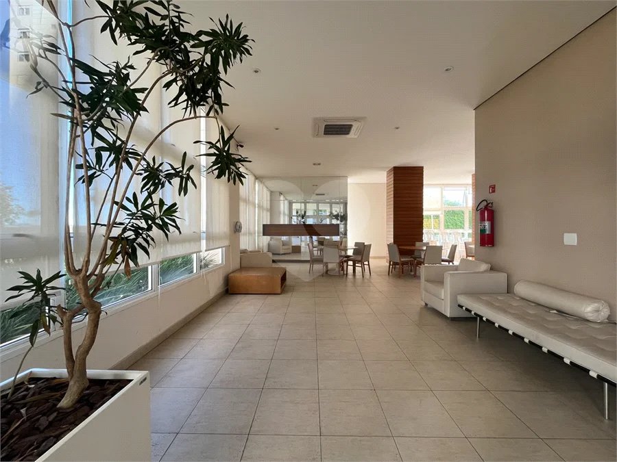 Apartamento à venda com 4 quartos, sendo 2 suítes, em MORUMBI, São Paulo, SP