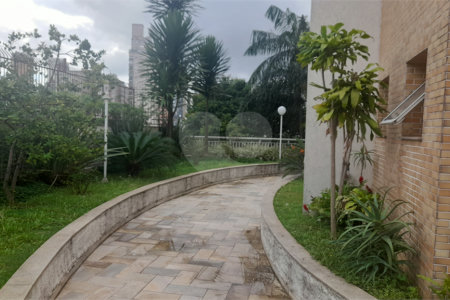 Apartamento à venda com 3 suítes em Água Fria, São Paulo, SP