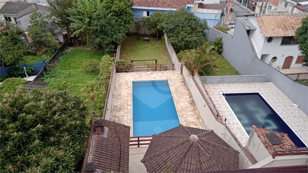 Sobrado à venda com 4 quartos, sendo 3 suítes,  em Horto Florestal, São Paulo, SP