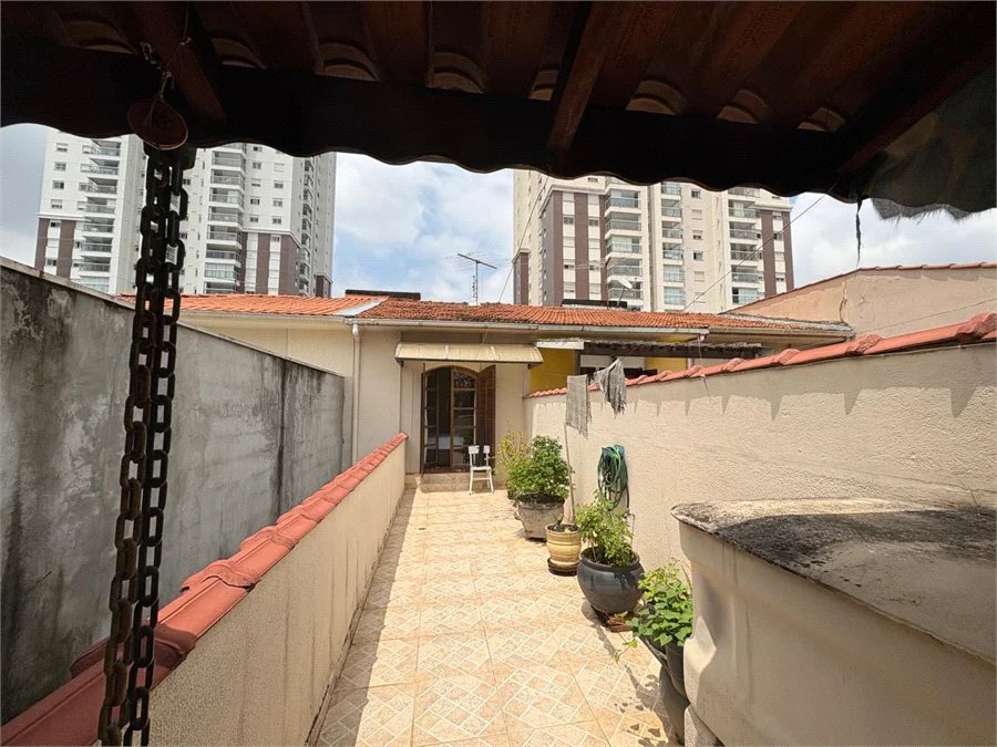 Sobrado à venda com 2 quartos em Ferreira, São Paulo, SP