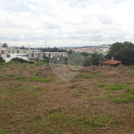 Terreno à venda com 1 suíte em Vista Alegre, Vinhedo, SP