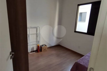Apartamento com 2 dormitórios.