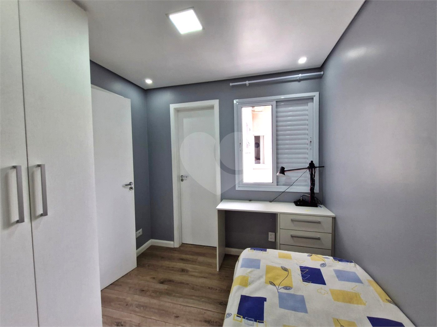 Casa à venda com 2 suítes no condomínio Residencial Living Sabara, São Paulo - SP