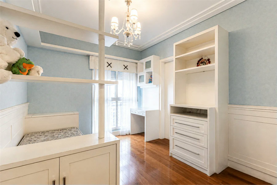 Apartamento mobiliado para locação em Moema | 275 m² | 3 suítes | 4 vagas