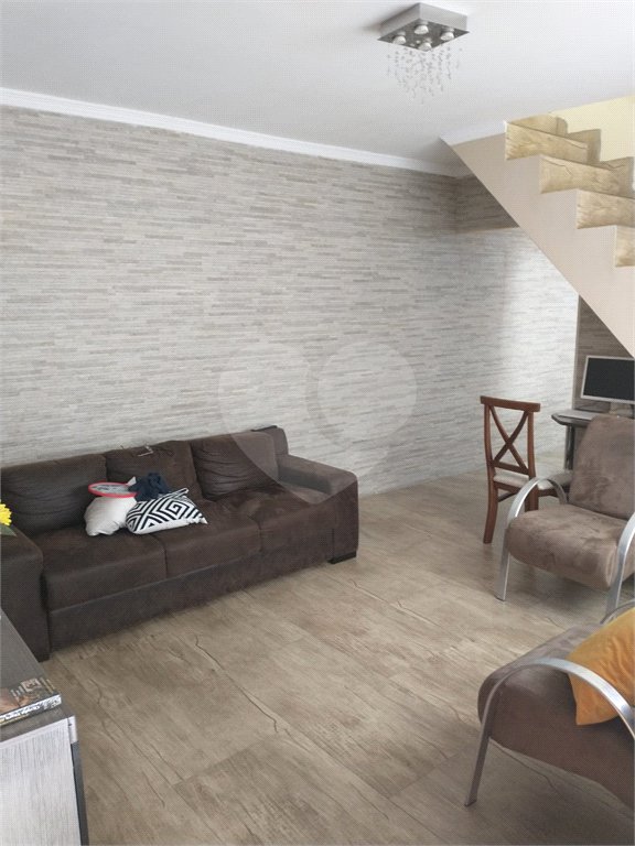 Sobrado à venda com 3 quartos, sendo 1 suíte, em Tremembé, São Paulo, SP