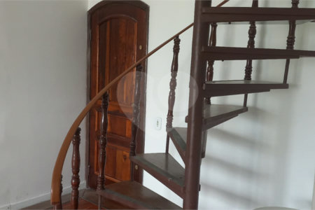 Duplex à venda com 2 suítes em Pinheiros, São Paulo, SP