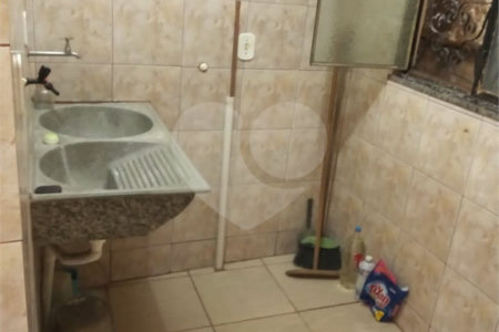 Casa à venda com 3 quartos em Campo Grande, Rio de Janeiro, RJ