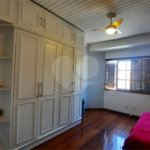 Casa de Vila à venda com 4 quartos, sendo 2 suítes, em Granja Julieta, São Paulo, SP