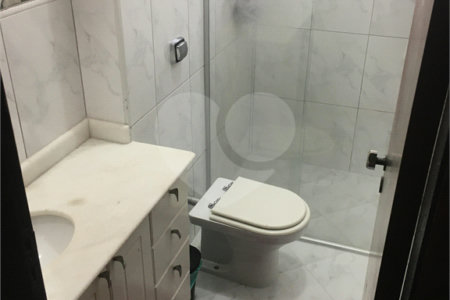 Sobrado à venda com 4 quartos, sendo 3 suítes,  em Jardim Olympia, São Paulo, SP