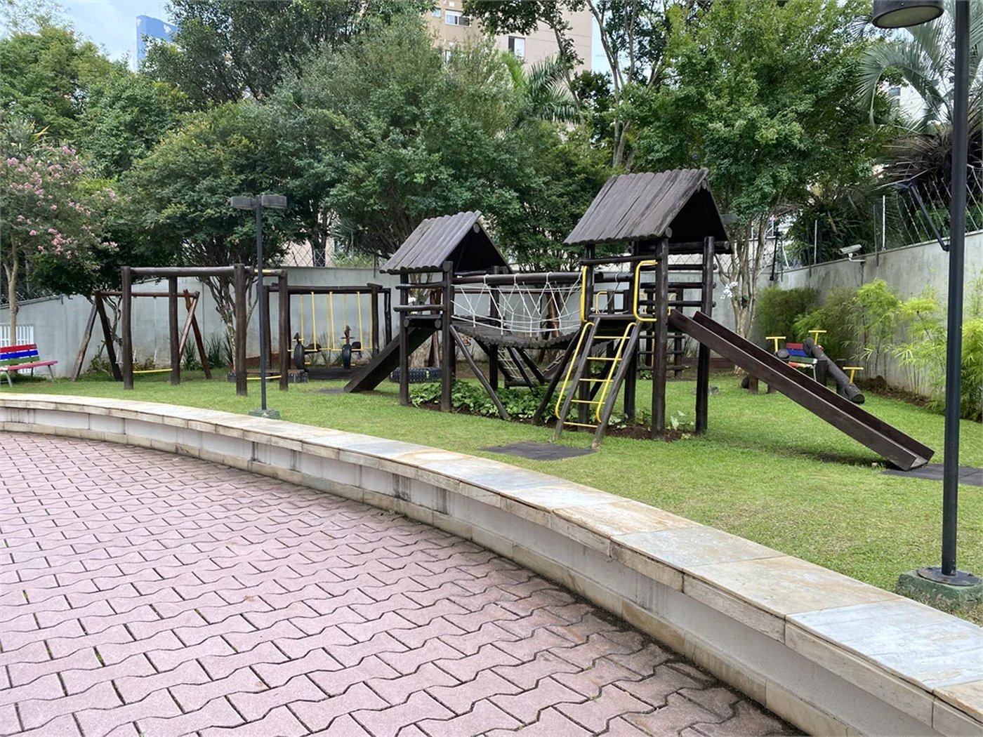 Apartamento à venda com 3 suítes em Vila Andrade, São Paulo, SP