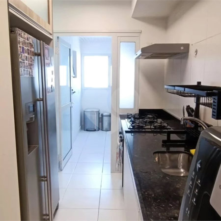 Apartamento à venda com 3 quartos, sendo 1 suíte,  em Jardim Vazani, São Paulo, SP