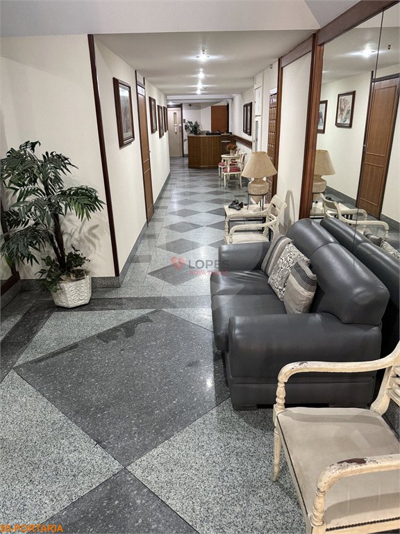 Apartamento à venda com 4 quartos, sendo 1 suíte, em Tijuca, Rio de Janeiro, RJ