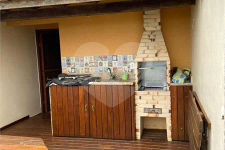 Casa à venda com 3 quartos, sendo 2 suítes,  em Peró, Cabo Frio, RJ