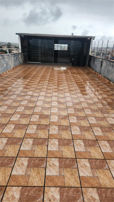 Sobrado à venda em Jardim Luciana, Itaquaquecetuba, SP