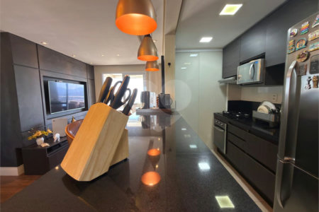 Apartamento à venda com 3 quartos, sendo 1 suíte, em Santa Teresinha, São Paulo, SP