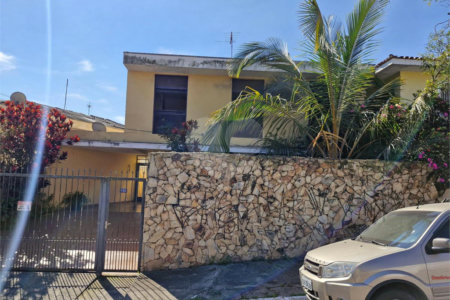 Casa à venda com 4 quartos, sendo 1 suíte, em Jardim Consórcio, São Paulo, SP