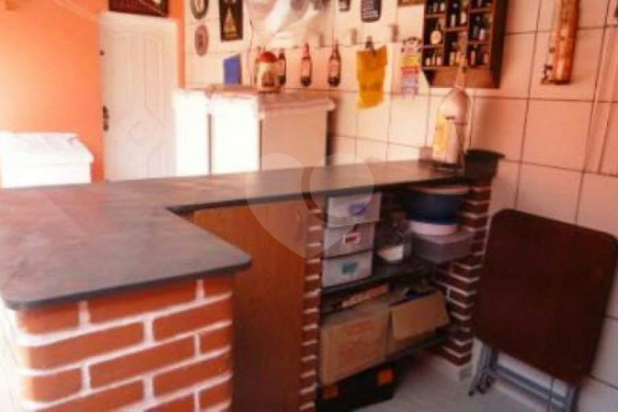 Sobrado à venda com 3 quartos, sendo 1 suíte, em Vila das Palmeiras, Guarulhos, SP