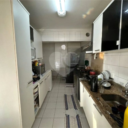 Apartamento à venda com 3 quartos, sendo 1 suíte, em Vila Monte Alegre, São Paulo, SP