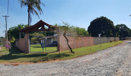 Chácara à venda com 3 quartos, sendo 1 suíte,  no Centro, Araçoiaba da Serra, SP
