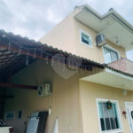 Casa à venda com 4 quartos, sendo 3 suítes, no condomínio Morada da Serra Residencial, Rio de Janeiro - RJ