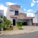 Casa à venda com 3 suítes no condomínio Porto do Sol, Valinhos - SP