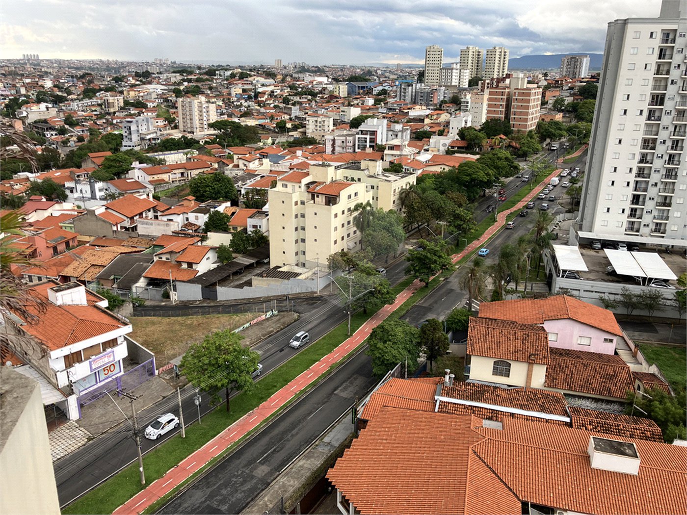 Apartamento à venda com 3 quartos, sendo 1 suíte, em Vila Trujillo, Sorocaba, SP