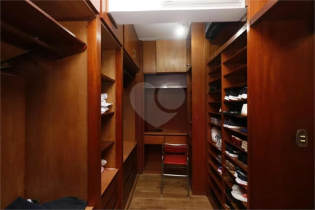 Apartamento à venda com 5 quartos, sendo 2 suítes, em Vila Clementino, São Paulo, SP