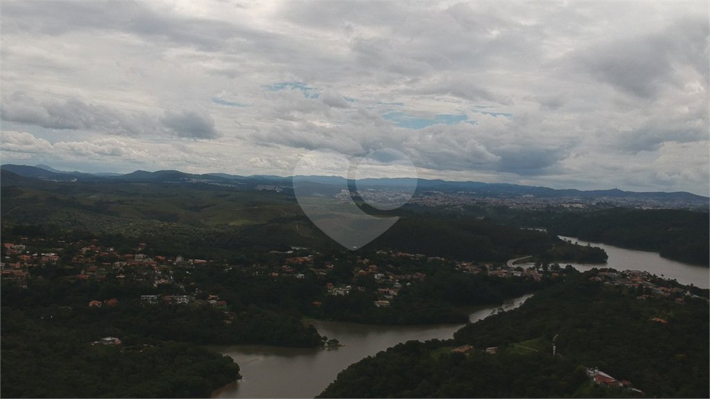 Casa à venda com 4 suítes no condomínio Loteamento Haras El Passo, Mairiporã - SP