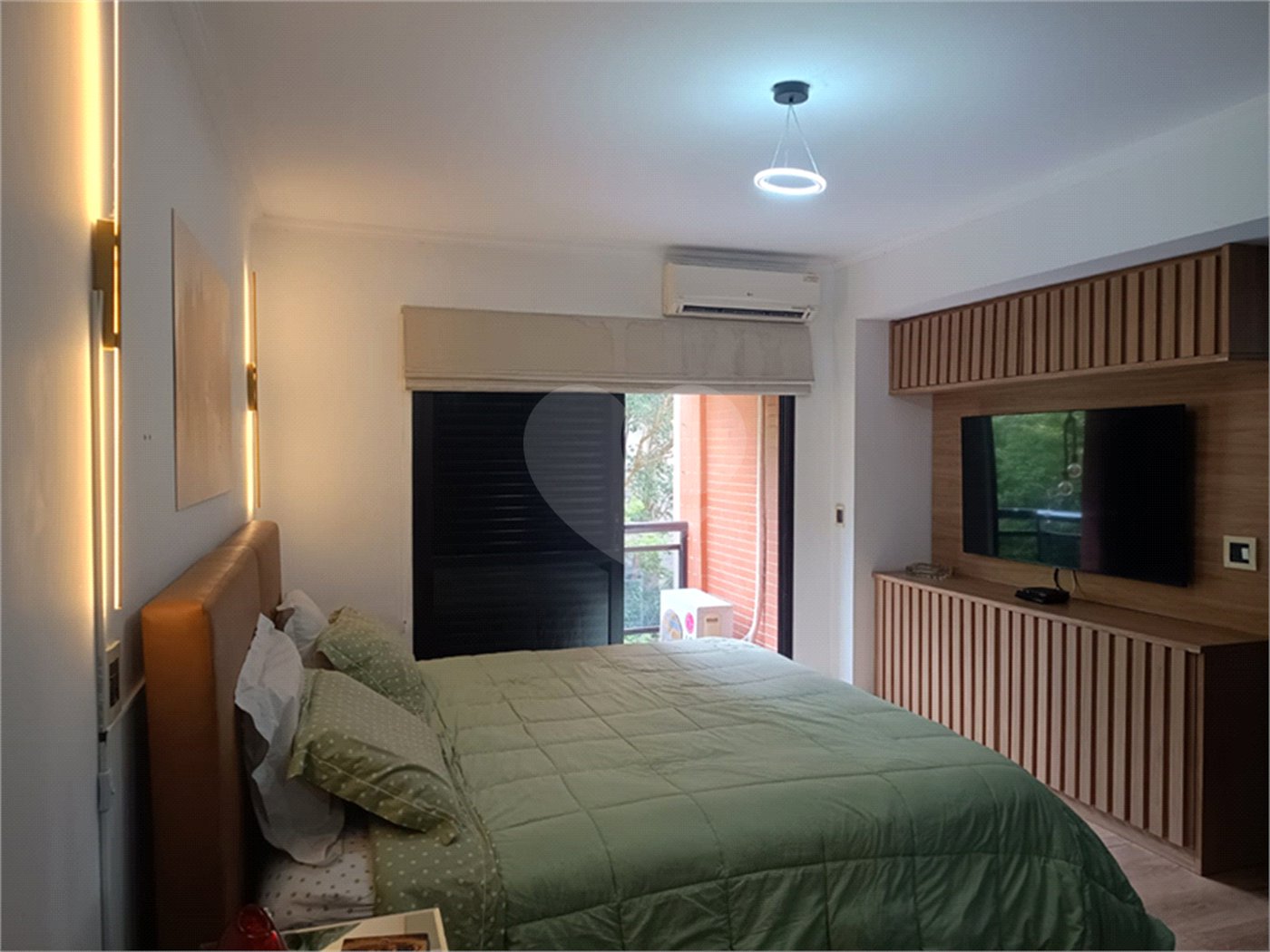 Apartamento à venda com 3 quartos, sendo 1 suíte,  em Jardim Ampliação, São Paulo, SP