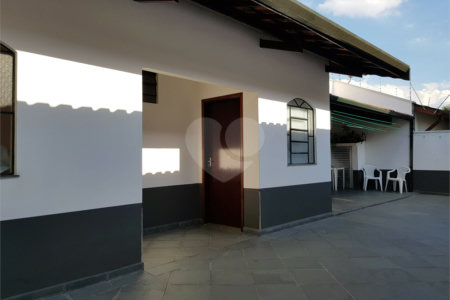 Casa à venda com 3 quartos, sendo 1 suíte, no condomínio City Campo Grande, São Paulo - SP