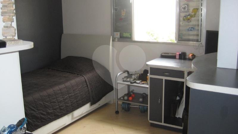 Casa à venda com 3 quartos, sendo 1 suíte, em Saúde, São Paulo, SP