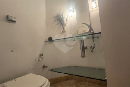Apartamento à venda com 3 quartos, sendo 1 suíte, em Copacabana, Rio de Janeiro, RJ